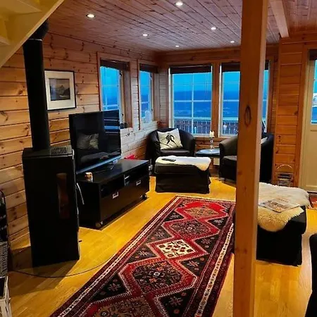 I Malselv Fjellandsby Nyaraló Bergset